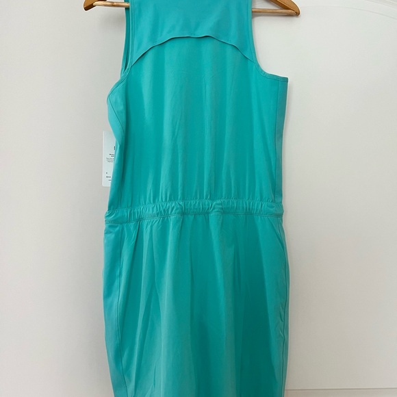 Athleta Expedition Dress - Picture 3 of 3